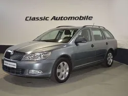 Grau Gebraucht 2012 Skoda Octavia Fun Kombi | 4.900 € (Etwas zu teuer)
