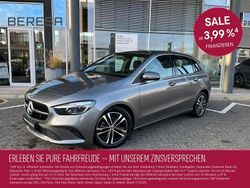 Grau Gebraucht 2024 Mercedes B180 Progressive Van / Kleinbus | 29.280 € (Guter Preis)