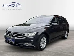 Grau Gebraucht 2022 VW Passat Business Kombi | 19.990 € (Guter Preis)