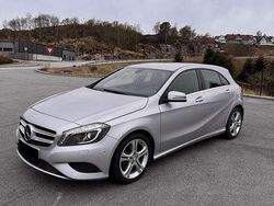 Silber Gebraucht 2013 Mercedes A180 Limousine | 10.590 € (Teuer)