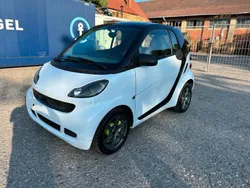 Weiß Gebraucht 2009 Smart ForTwo Coupé Kleinwagen | 2.499 € (Guter Preis)