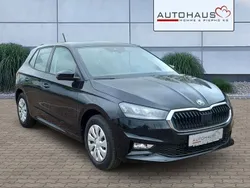 Schwarz Neu 2025 Skoda Fabia Essence Limousine | 17.990 € (Fairer Preis)