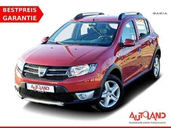 Rot Gebraucht 2015 Dacia Sandero Prestige Kleinwagen | 11.490 €