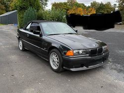 Schwarz Gebraucht 1997 BMW 318 Cabriolet M Sport Cabrio | 3.000 € (Superpreis)