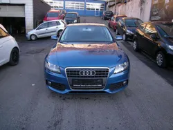 Arubablau perleffekt Gebraucht 2010 Audi A4 Attraction Limousine | 8.700 € (Fairer Preis)
