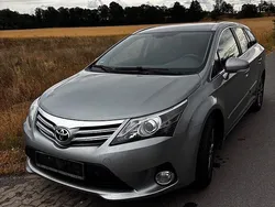 Grau Gebraucht 2013 Toyota Avensis Comfort Kombi | 7.500 € (Fairer Preis)