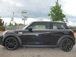 Midnight black metallic Gebraucht 2017 Mini Cooper SD Kleinwagen | 12.400 € (Guter Preis)