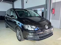 Schwarz Gebraucht 2017 VW Sharan Sound Van / Kleinbus | 17.790 € (Fairer Preis)