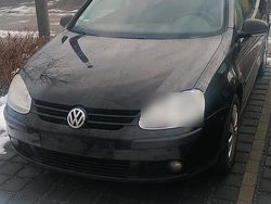 Schwarz Gebraucht 2007 VW Golf V Kleinwagen | 2.300 € (Fairer Preis)