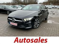 Schwarz Gebraucht 2022 Mercedes A180 Limousine | 17.141 € (Guter Preis)