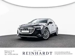 Mythosschwarz metallic Gebraucht 2022 Audi e-tron Sportback S-Line SUV | 42.845 € (Guter Preis)