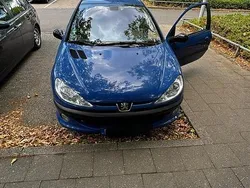 Blau Gebraucht 2003 Peugeot 206 Coupé | 1.599 € (Etwas zu teuer)