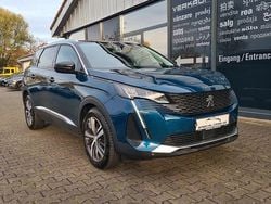 Blau Gebraucht 2021 Peugeot 5008 Allure SUV | 17.990 € (Guter Preis)