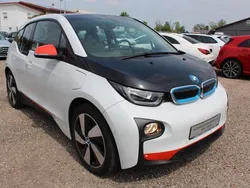 Weiß Gebraucht 2016 BMW i3 Comfort Edition Kleinwagen | 15.295 €