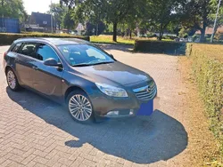 Grau Gebraucht 2012 Opel Insignia Kombi | 5.290 € (Fairer Preis)