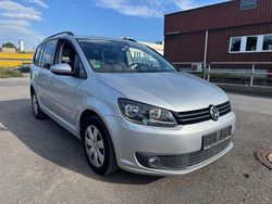 Silber Gebraucht 2012 VW Touran Comfortline Van / Kleinbus | 4.800 € (Guter Preis)