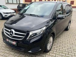Schwarz Gebraucht 2018 Mercedes V220 Edition Van / Kleinbus | 38.999 € (Guter Preis)