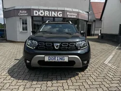 Blau Gebraucht 2018 Dacia Duster Prestige SUV | 14.800 € (Fairer Preis)