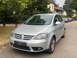 Silber Gebraucht 2007 VW Golf Plus Cross Van / Kleinbus | 1.899 € (Guter Preis)