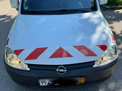 Weiß Gebraucht 2008 Opel Combo Van / Kleinbus | 2.950 € (Fairer Preis)