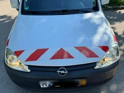 Weiß Gebraucht 2008 Opel Combo Van / Kleinbus | 2.950 € (Fairer Preis)