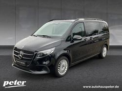 Obsidianschwarz metallic Gebraucht 2025 Mercedes V220 Style Van / Kleinbus | 61.990 € (Teuer)