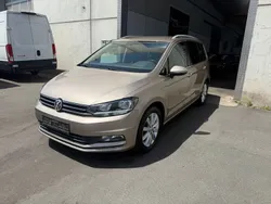 Gold Gebraucht 2016 VW Touran Highline Van / Kleinbus | 15.998 € (Fairer Preis)