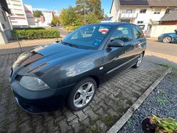 Grau Gebraucht 2008 Seat Ibiza Kleinwagen | 1.800 € (Superpreis)