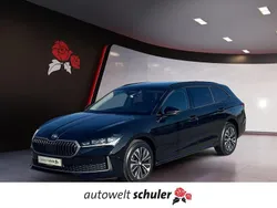 Onyx schwarz metallic Neu 2025 Skoda Superb Kombi | 46.989 € (Etwas zu teuer)