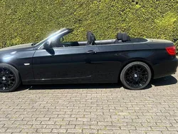 Schwarz Gebraucht 2012 BMW 320 Cabriolet Cabrio | 12.900 € (Etwas zu teuer)