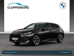 Schwarz Neu 2025 BMW 120 Performance Kleinwagen | 48.409 €