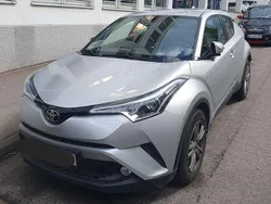 Silber Gebraucht 2017 Toyota C-HR Style SUV | 17.500 € (Fairer Preis)
