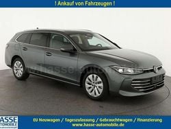 Diabasgrau metallic Neu 2025 VW Passat Pro Kombi | 47.295 € (Fairer Preis)