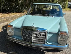 Blau Gebraucht 1971 Mercedes 230 Limousine | 16.500 €