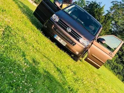 Braun Gebraucht 2011 VW T5 Van | 26.000 € (Teuer)