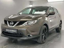 Braun Gebraucht 2015 Nissan Qashqai Acenta SUV | 11.450 € (Fairer Preis)