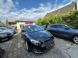 Schwarz Gebraucht 2017 Ford S-MAX Titanium Van / Kleinbus | 9.900 € (Guter Preis)