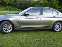 Silber Gebraucht 2016 BMW 330e iPerformance Limousine | 21.900 € (Fairer Preis)