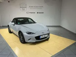 Grau Gebraucht 2025 Mazda MX5 Exclusive-Line Cabrio | 28.690 € (Guter Preis)