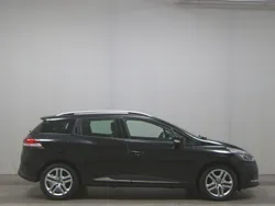Schwarz Gebraucht 2019 Renault Clio IV Expression Limousine | 10.480 € (Fairer Preis)