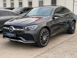Grau Gebraucht 2023 Mercedes GLC300 AMG Limousine | 57.990 €
