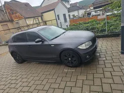 Schwarz Gebraucht 2004 BMW 118 Kleinwagen | 2.750 € (Fairer Preis)