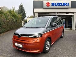 Monosilber/ energetic Gebraucht 2022 VW Multivan Life Van | 39.800 € (Fairer Preis)
