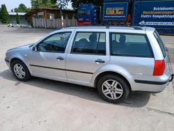 Silber Gebraucht 2001 VW Golf IV Kombi | 1.300 €