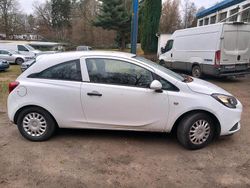 Weiß Gebraucht 2016 Opel Corsa Limousine | 3.600 €