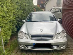 Silber Gebraucht 2006 Mercedes 200 Limousine | 2.900 € (Superpreis)
