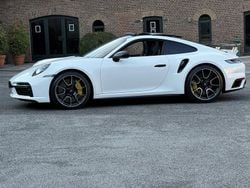 Weiß Gebraucht 2024 Porsche 911 Turbo S Coupé | 205.790 €