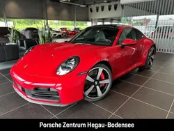 Rot Neu 2025 Porsche 911 Carrera S Sport Coupé | 191.023 € (Etwas zu teuer)