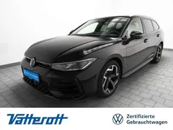 Schwarz Gebraucht 2024 VW Passat R-line Kombi | 41.850 € (Teuer)