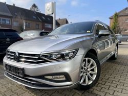 Silber Gebraucht 2023 VW Passat IQ Drive Kombi | 30.900 € (Fairer Preis)